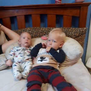 Meet your Posher, Derrick